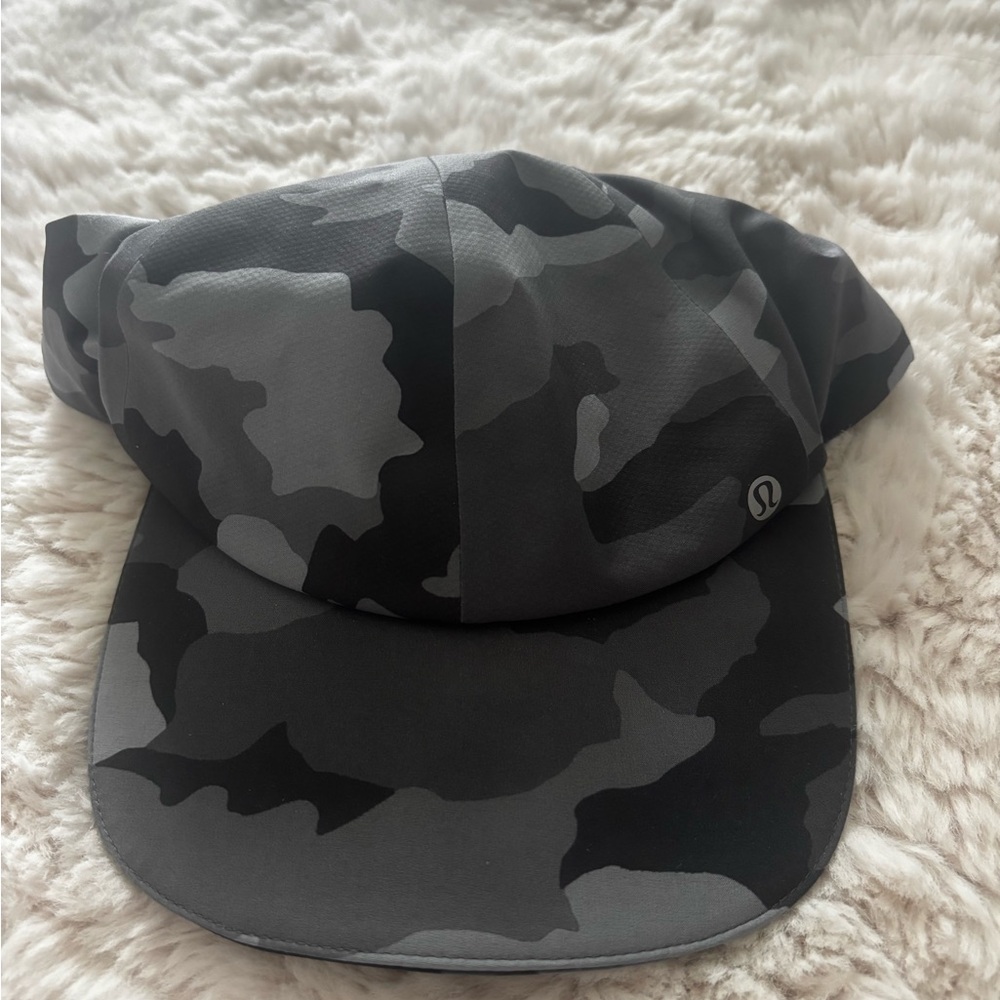 Lululemon Running Cap